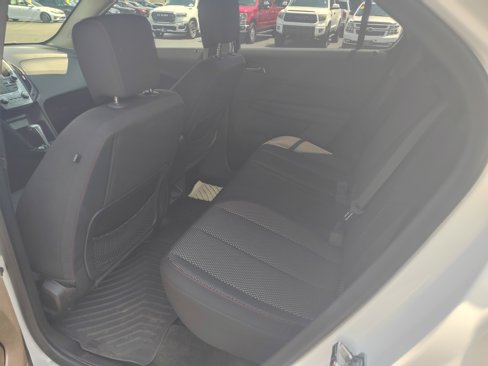 Used 2015 Chevrolet Equinox LT image 7