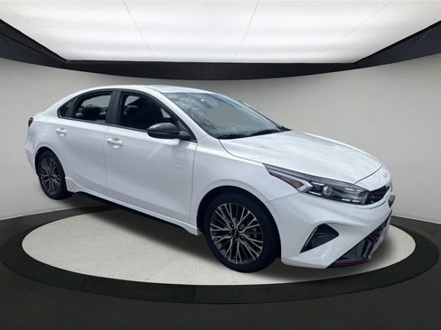 Used 2022 Kia Forte GT-Line w/ GT-Line Premium Package image 4