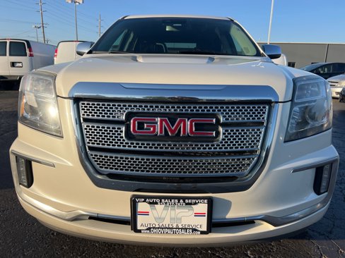 Used 2017 GMC Terrain Denali image 2