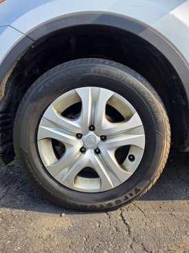 Used 2015 Toyota RAV4 LE image 25