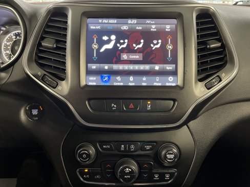 Used 2021 Jeep Cherokee Trailhawk w/ Sun, Sound & Nav Group image 25