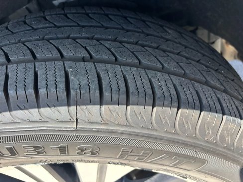 Used 2023 Nissan Rogue SV image 7