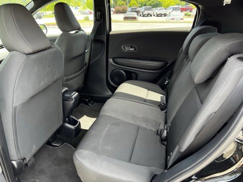 Used 2021 Honda HR-V Sport image 32