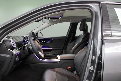 Used 2022 Mercedes-Benz C 300 Sedan image 25