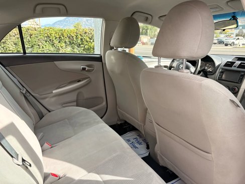 Used 2013 Toyota Corolla LE Special Edition image 11