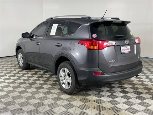 Used 2014 Toyota RAV4 LE image 14