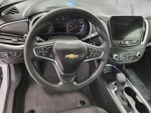 Used 2024 Chevrolet Malibu LT image 5