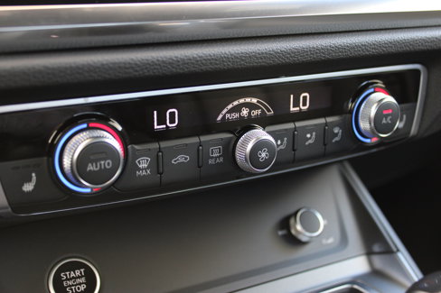 Certified 2025 Audi Q3 2.0T Premium w/ Convenience Package image 25
