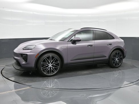 Certified 2024 Porsche Macan 4 Electric image 2