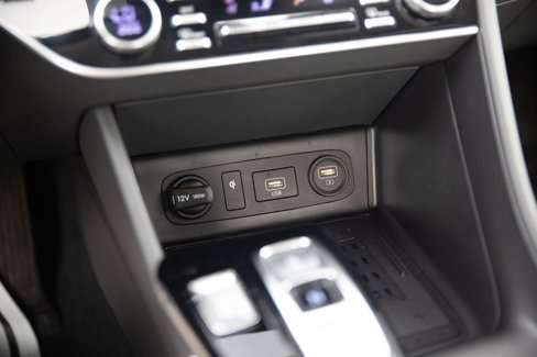Used 2022 Hyundai Sonata Limited image 16