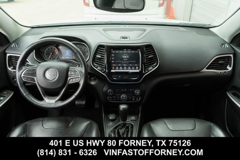 Used 2019 Jeep Cherokee Limited image 3