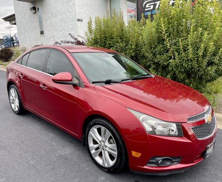 Used 2014 Chevrolet Cruze LTZ image 2