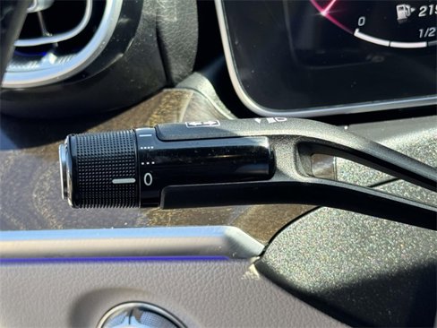 Certified 2022 Mercedes-Benz C 300 4MATIC Sedan image 22