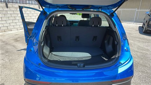 Used 2022 Chevrolet Bolt LT image 31