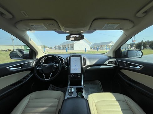 Used 2021 Ford Edge SEL w/ Convenience Package image 10