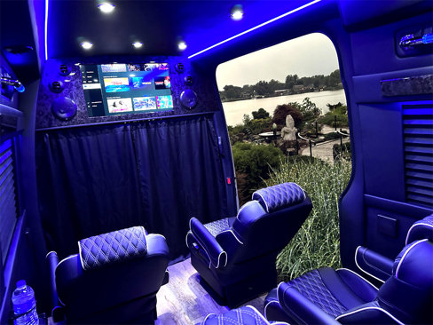 Used 2023 Mercedes-Benz Sprinter 3500 image 8