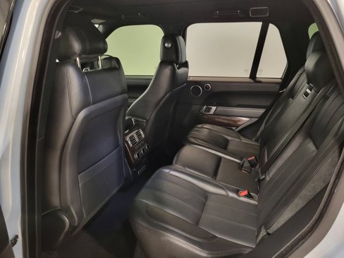 Used 2016 Land Rover Range Rover Supercharged image 22