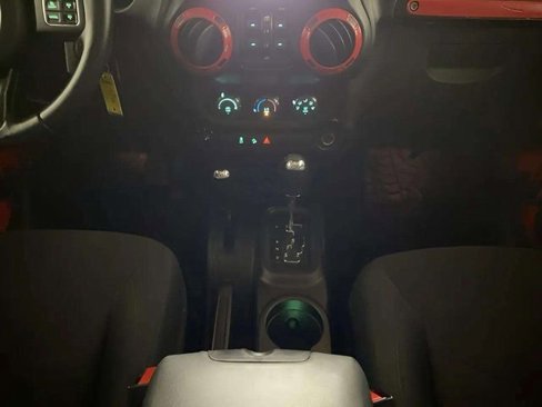 Used 2016 Jeep Wrangler Unlimited Sport image 11