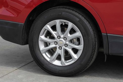 Used 2018 Chevrolet Equinox LT w/ Sun & Infotainment Package image 58