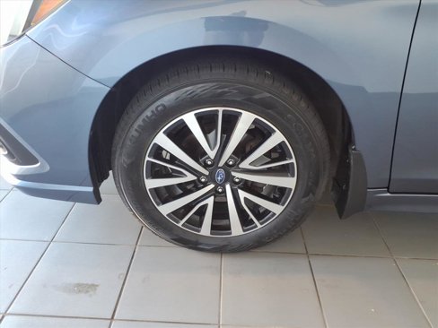 Used 2018 Subaru Legacy 2.5i image 10