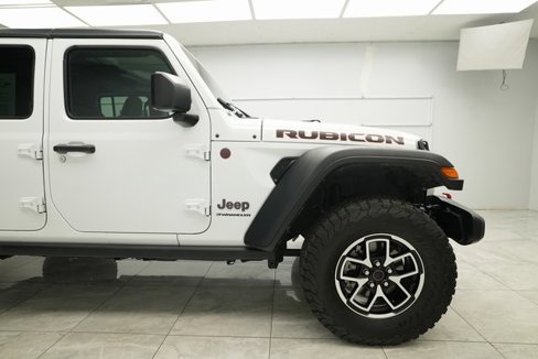 Used 2024 Jeep Wrangler Unlimited Rubicon image 16