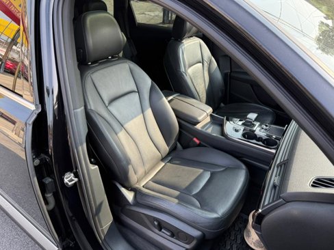 Used 2017 Audi Q7 3.0T Premium Plus image 8