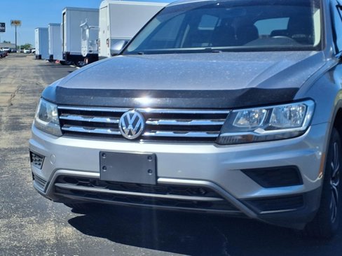 Used 2021 Volkswagen Tiguan SE image 20