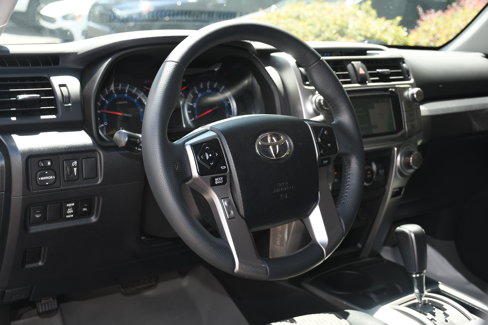 Used 2016 Toyota 4Runner SR5 image 8