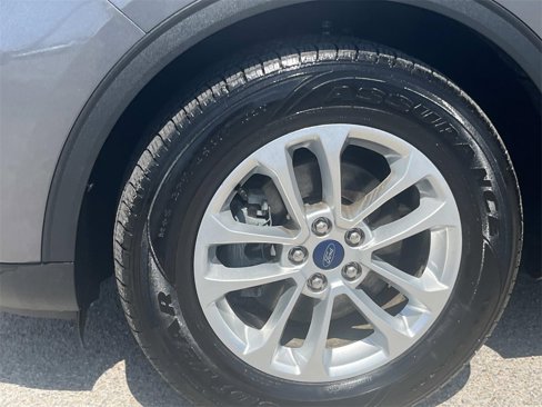 Used 2022 Ford Escape SE image 9