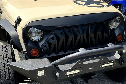Used 2011 Jeep Wrangler Unlimited Sport image 24