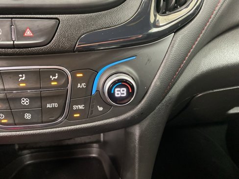 Used 2022 Chevrolet Equinox RS image 45
