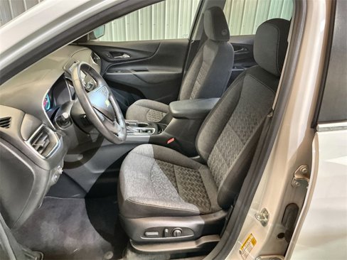 Used 2022 Chevrolet Equinox LT image 18