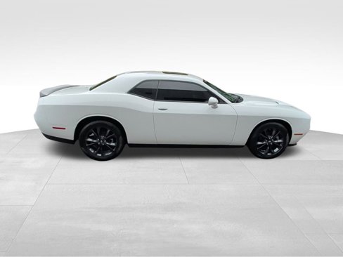Certified 2023 Dodge Challenger SXT w/ Blacktop Package image 7