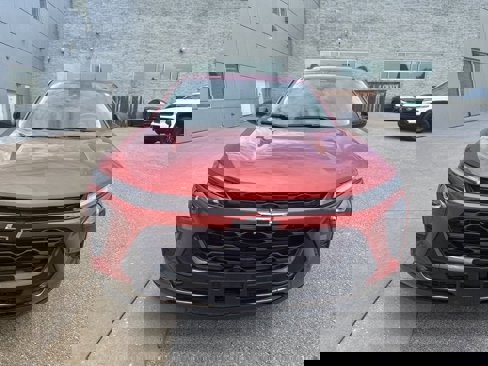 Certified 2024 Chevrolet Trax ACTIV w/ Sunroof Package image 2