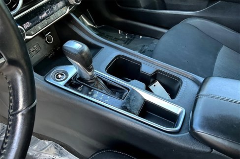 Used 2020 Nissan Sentra SV image 18