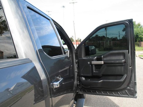 Used 2020 Ford F150 Platinum image 16