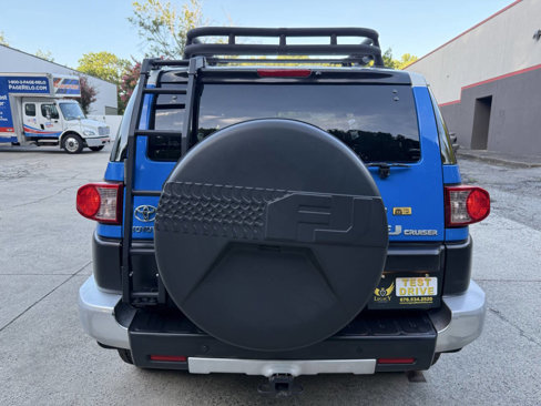 Used 2007 Toyota FJ Cruiser 4WD image 6