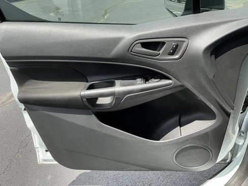 Used 2016 Ford Transit Connect XL image 10