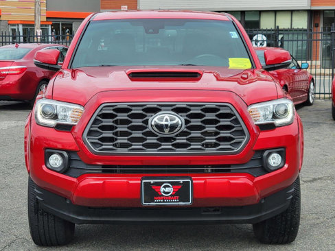 Used 2020 Toyota Tacoma 4x4 Double Cab image 3
