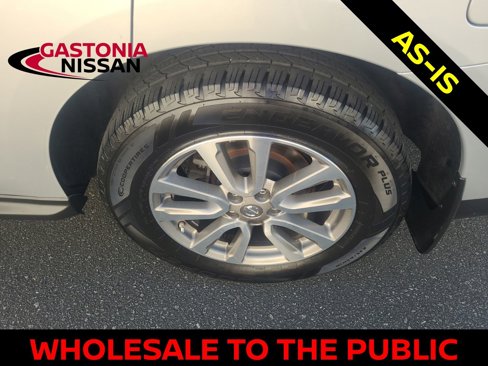 Used 2015 Nissan Pathfinder SV image 43