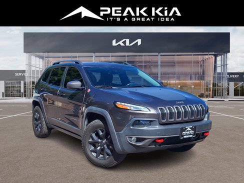 Used 2018 Jeep Cherokee Trailhawk w/ Quick Order Package 27L image 1
