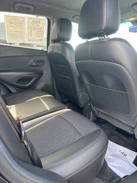 Used 2021 Chevrolet Trax LT image 16