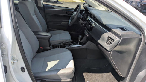 Used 2015 Toyota Corolla L image 24