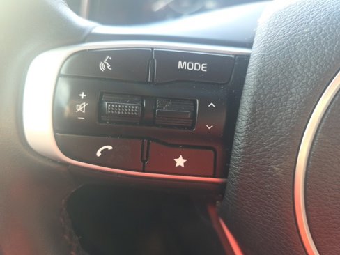 Used 2023 Kia Sportage SX image 16