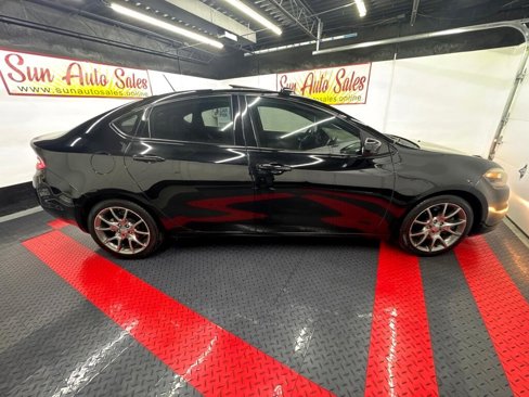 Used 2015 Dodge Dart SXT w/ Sun/Sound Group image 3