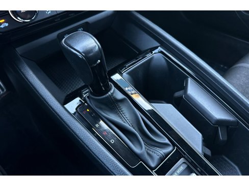 Used 2024 Honda Accord Sport image 34