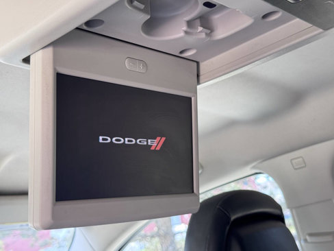 Used 2015 Dodge Journey Crossroad w/ Flexible Seating Group image 17