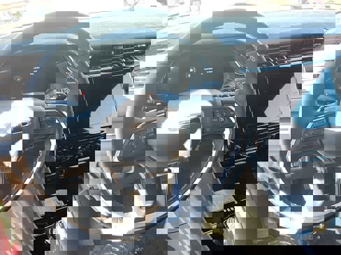 New 2025 Jeep Grand Cherokee L Altitude image 13