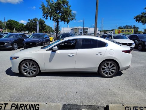 Used 2022 MAZDA MAZDA3 s image 4