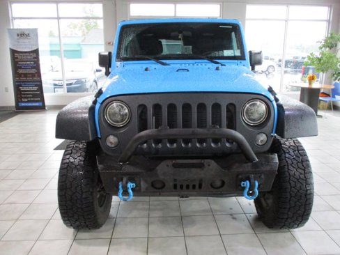 Used 2018 Jeep Wrangler Unlimited Sport image 2